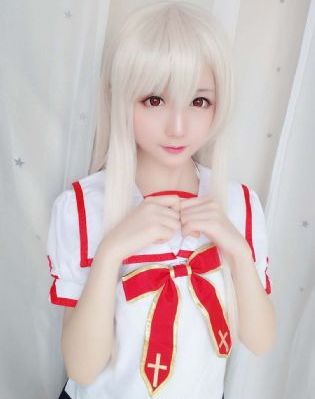 草莓看视频在线观看免费_日本成人在线